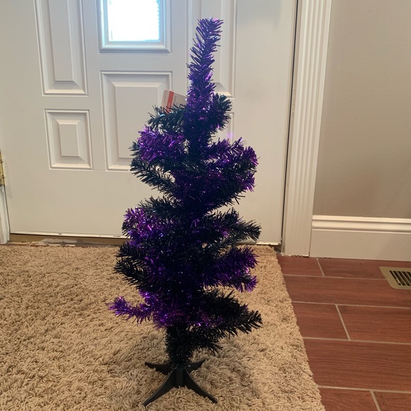 Ashland Other - Tinsel Tree Scintillant! Great for Christmas! 24in
